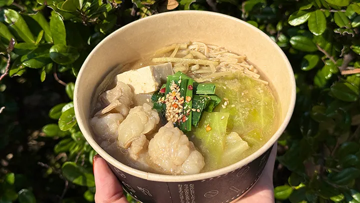 福岡の人気もつ鍋店が登場！　本場の味をみずほPayPayドームで【パ・リーググルメ部 #3】