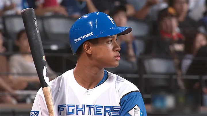 埼玉西武 ライオンズ 伊藤翔 投手の実使用ユニフォームです 埼玉西武 ライオンズ 伊藤翔 投手の実使用ユニフォームです 伊藤