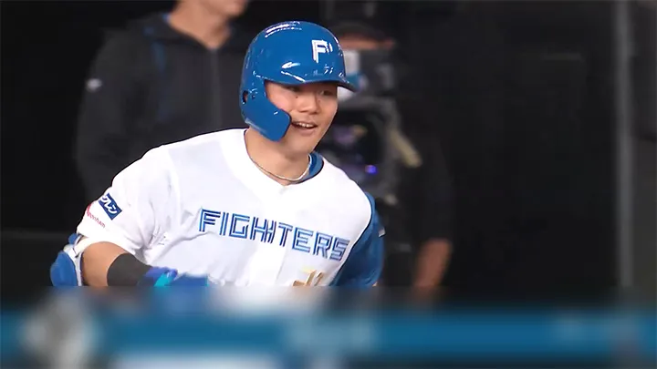 清宮幸太郎が6号2ラン！　約1カ月ぶりの特大弾