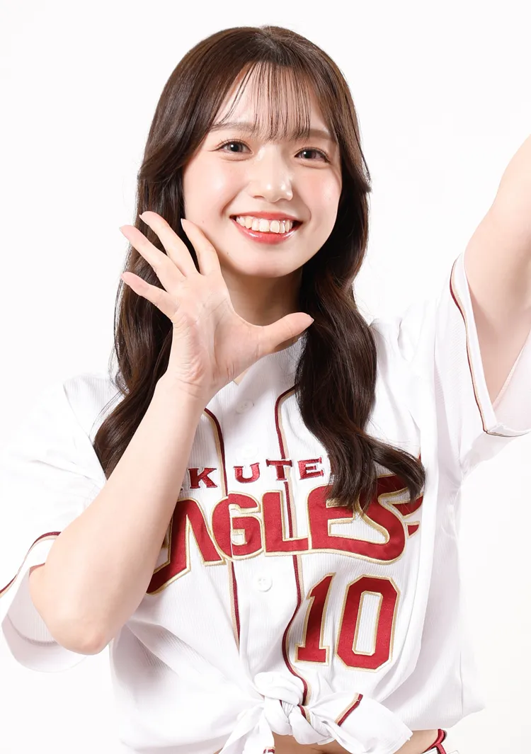 AKARIさん  ©Rakuten Eagles