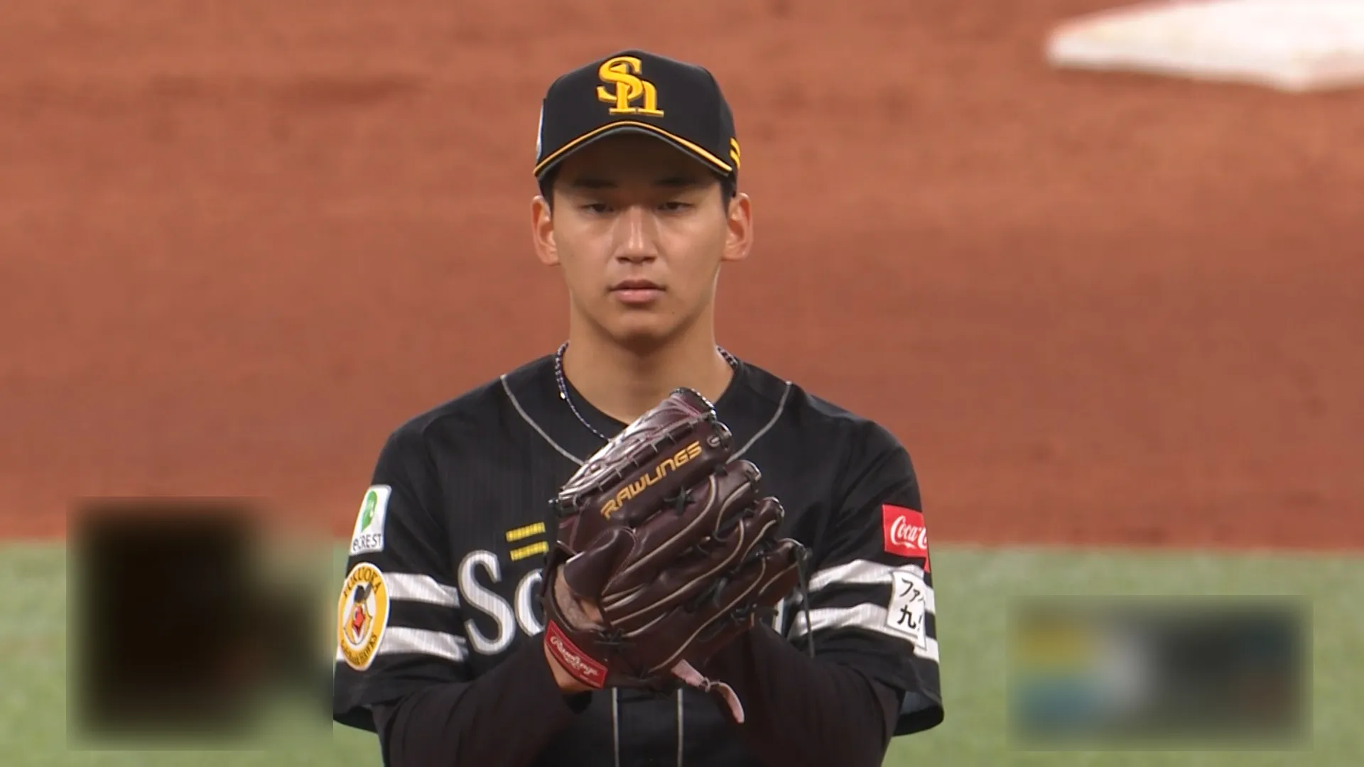 前田悠伍が7回0封で無傷の5連勝！　12安打8得点の猛攻で鷹が快勝