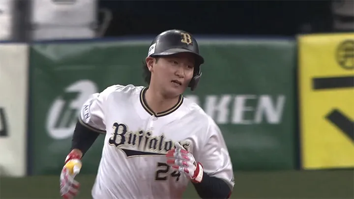 紅林弘太郎が先制の8号2ラン！　好投続ける山下舜平大に貴重な援護点