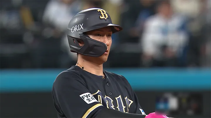 好調の西川龍馬が先制適時二塁打！「初球から思い切って」