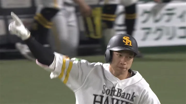5番・柳田悠岐にも一発が飛び出す！　今月10度目の複数安打で打率3割目前