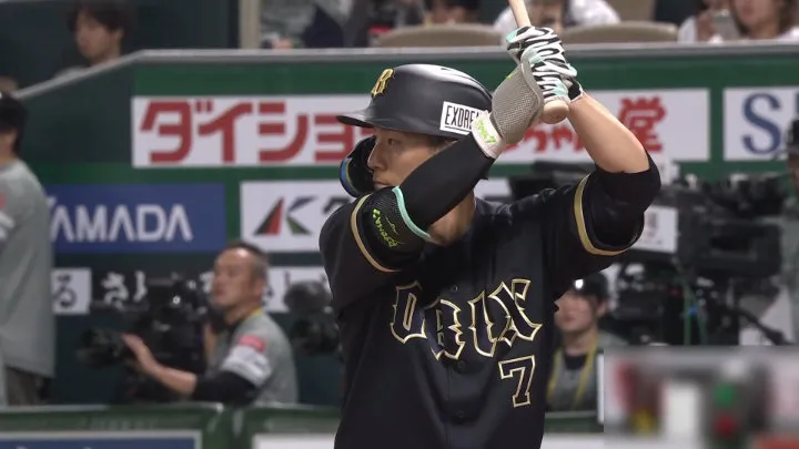 西川龍馬が決勝タイムリー　オリックスがカード勝ち越し