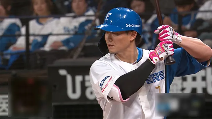 西川遥輝が古巣復帰後初安打！　奈良間大己の1号2ランにつなげる
