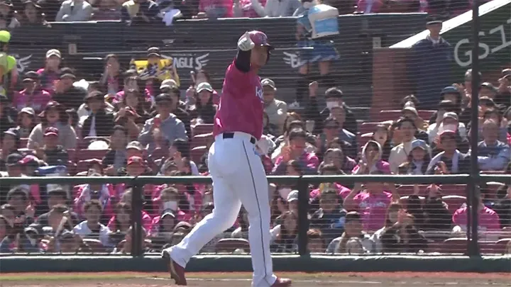 浅村栄斗が同点打！　勝負強いバッティングで4番起用に応える　