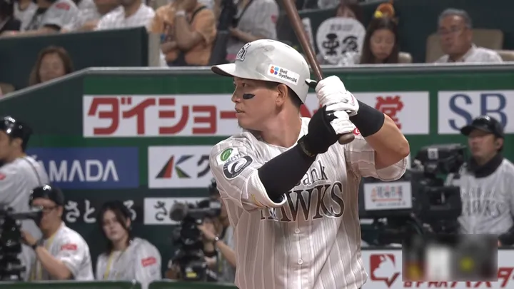 3試合連続アーチ！　栗原陵矢が右中間へ23号ソロ