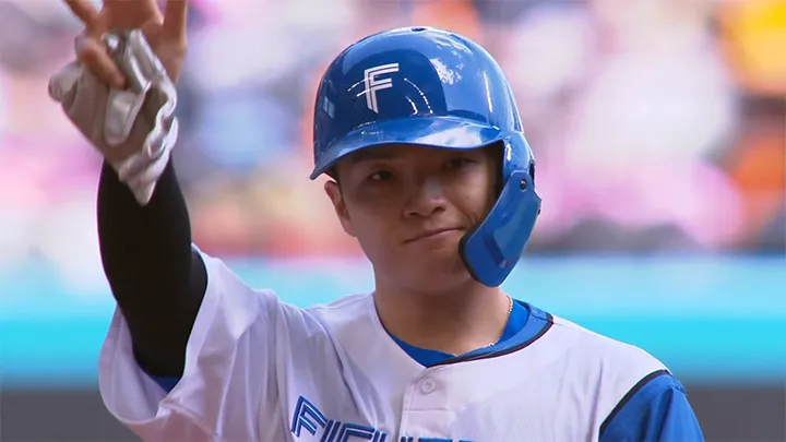 郡司裕也が先制の2点適時二塁打　チームに5試合ぶり先取点をもたらす